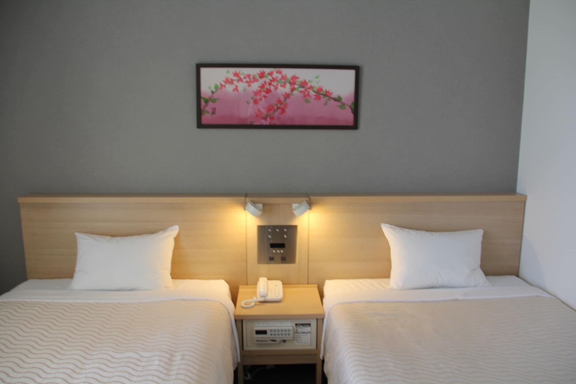 Hotel Risingsun Miyakojima Miyakojima (Okinawa) Exterior foto